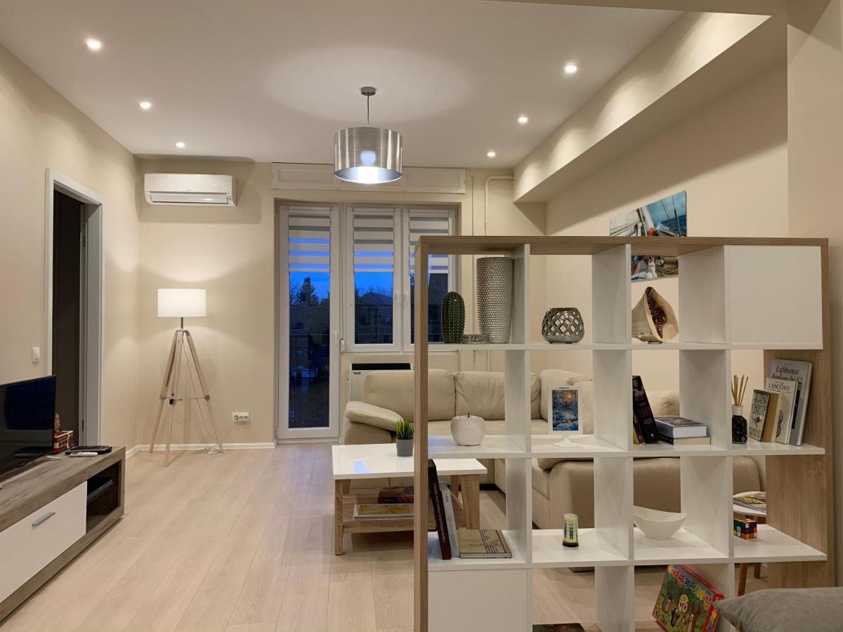 Budapest Hideout In Style With Free Parking - Luxury Apartment Eksteriør bilde