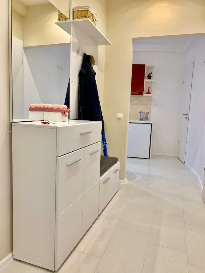 Budapest Hideout In Style With Free Parking - Luxury Apartment Eksteriør bilde