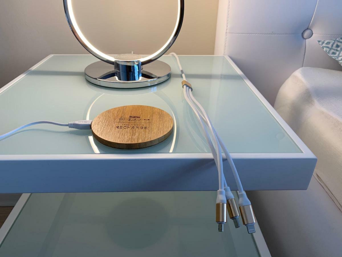Budapest Hideout In Style With Free Parking - Luxury Apartment Eksteriør bilde